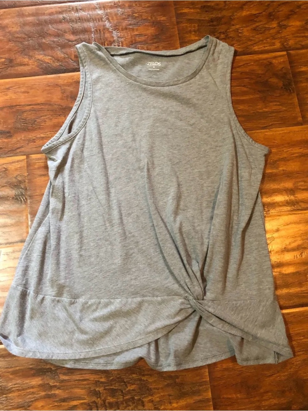 Gray Sleeveless Twist Top. Sz small knot front top